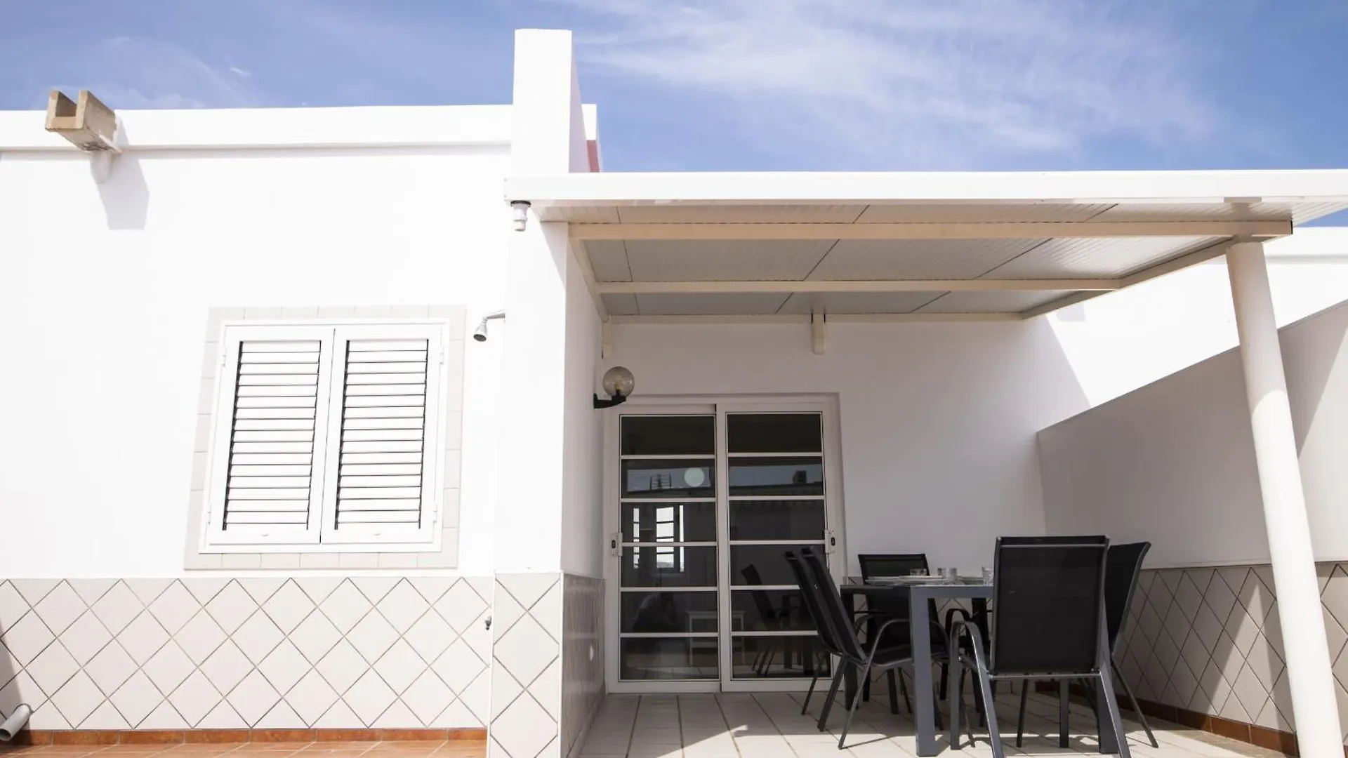 G G Spacious Bungalow In Maspalomas Sonnenland 0*,  Spain