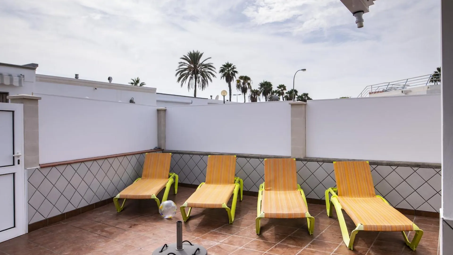 Holiday home G G Spacious Bungalow In Maspalomas Sonnenland Spain